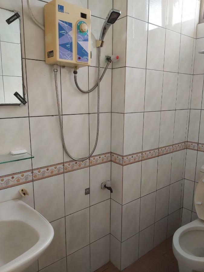 Lanzhou 4Th St Apartment Kota Chiayi Bagian luar foto